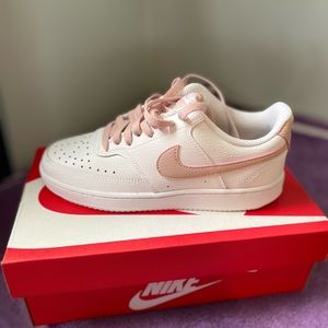 Nike air force. Women